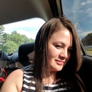 Meet your Posher, Evelin